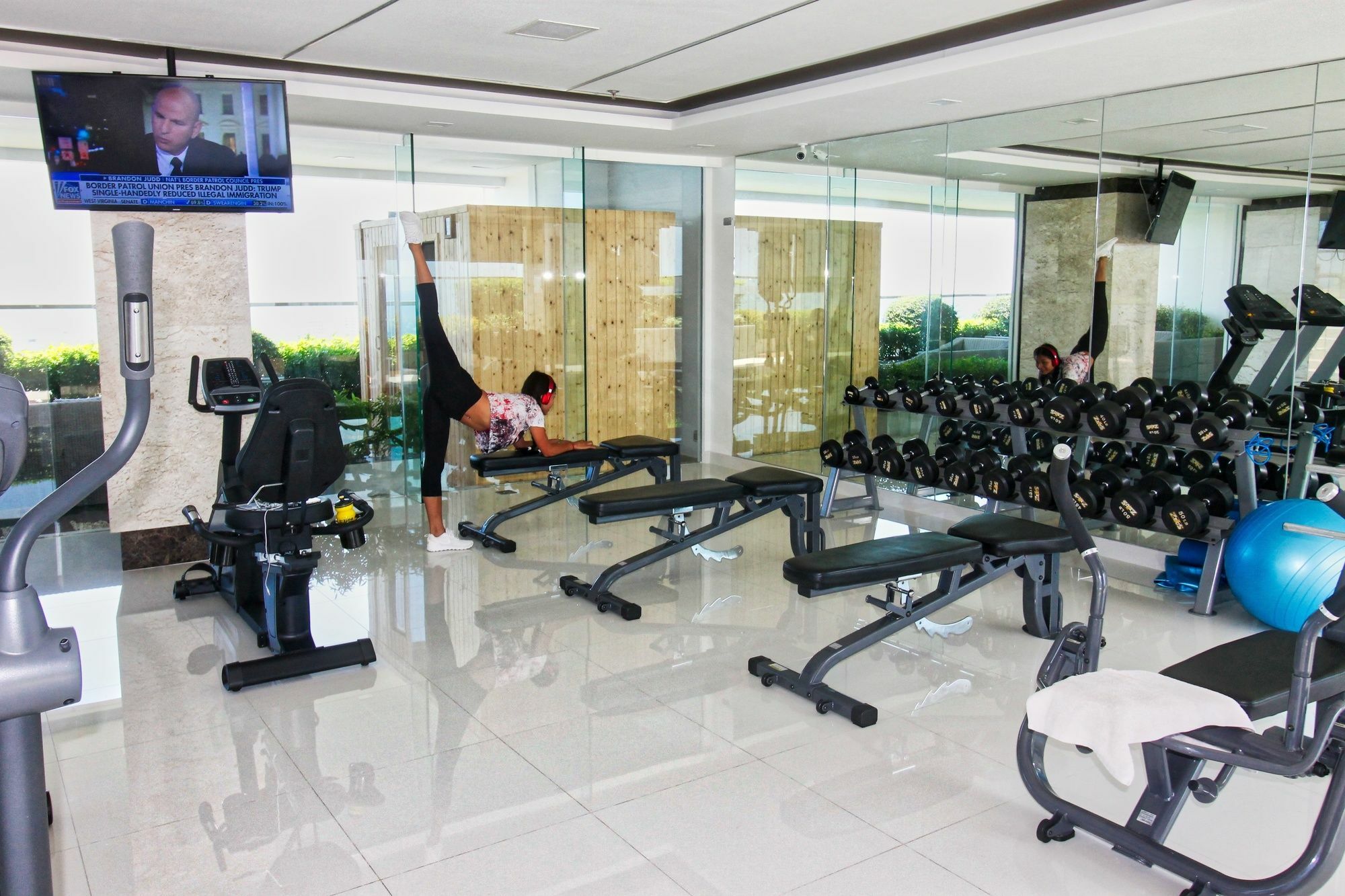 شقة The Peak Towers باتايا المظهر الخارجي الصورة